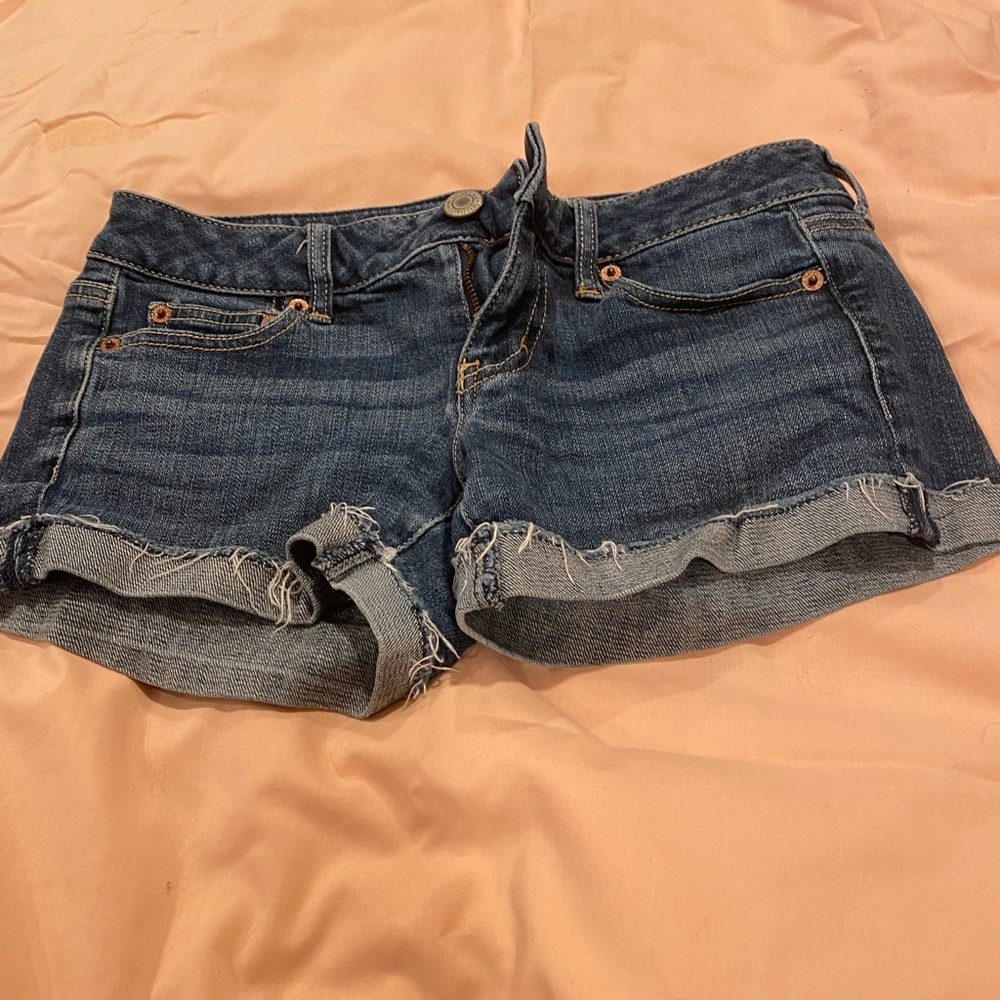 Ladies American Eagle Dark Denim Shorts Sz 2